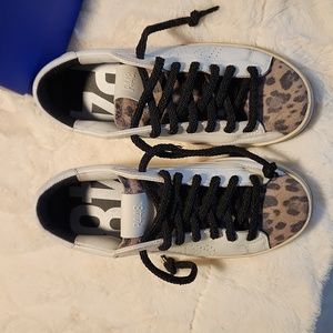 P448 JOHN WHITE Size 36 (6)